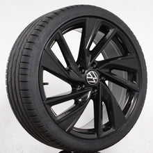 Laden Sie das Bild in den Galerie-Viewer, 19 Zoll original VW Golf VIII 8 5H0601025R Adelaide Alufelgen Sommerreifen (9fe06)
