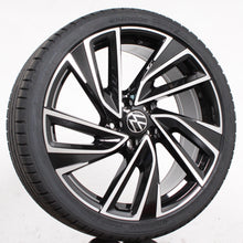 Laden Sie das Bild in den Galerie-Viewer, 19 Zoll original VW Golf VIII 8 5H0601025R Adelaide Alufelgen Sommerreifen (67734)