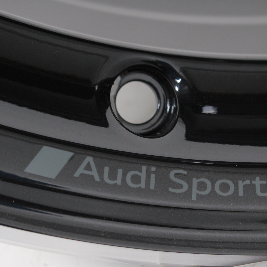 19 Zoll original Audi Q3 F3 83A 83A601025D Alufelgen (660df)