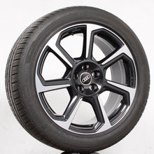 Laden Sie das Bild in den Galerie-Viewer, 19 Zoll original Audi Q3 F3 83A 83A601025D Alufelgen Sommerreifen (337f6)