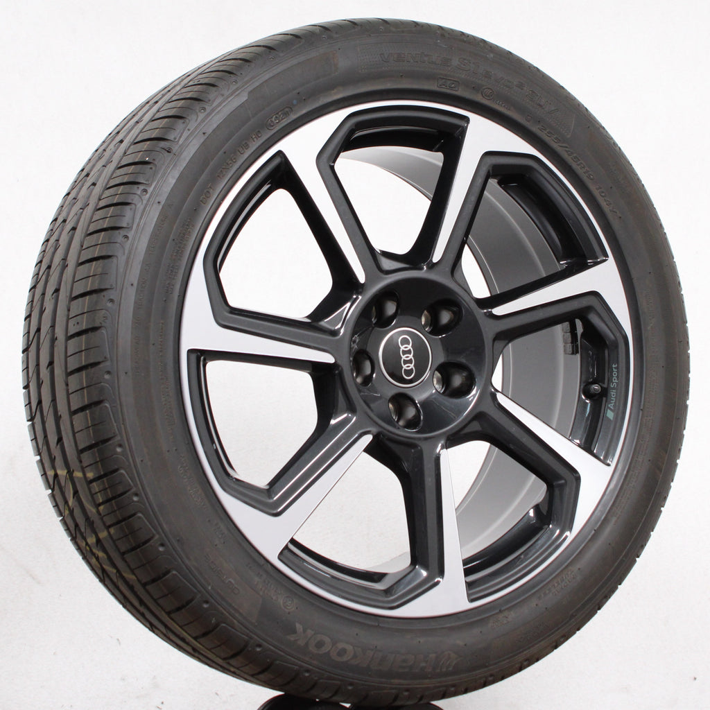19 Zoll original Audi Q3 F3 83A 83A601025D Alufelgen Sommerreifen (337f6)
