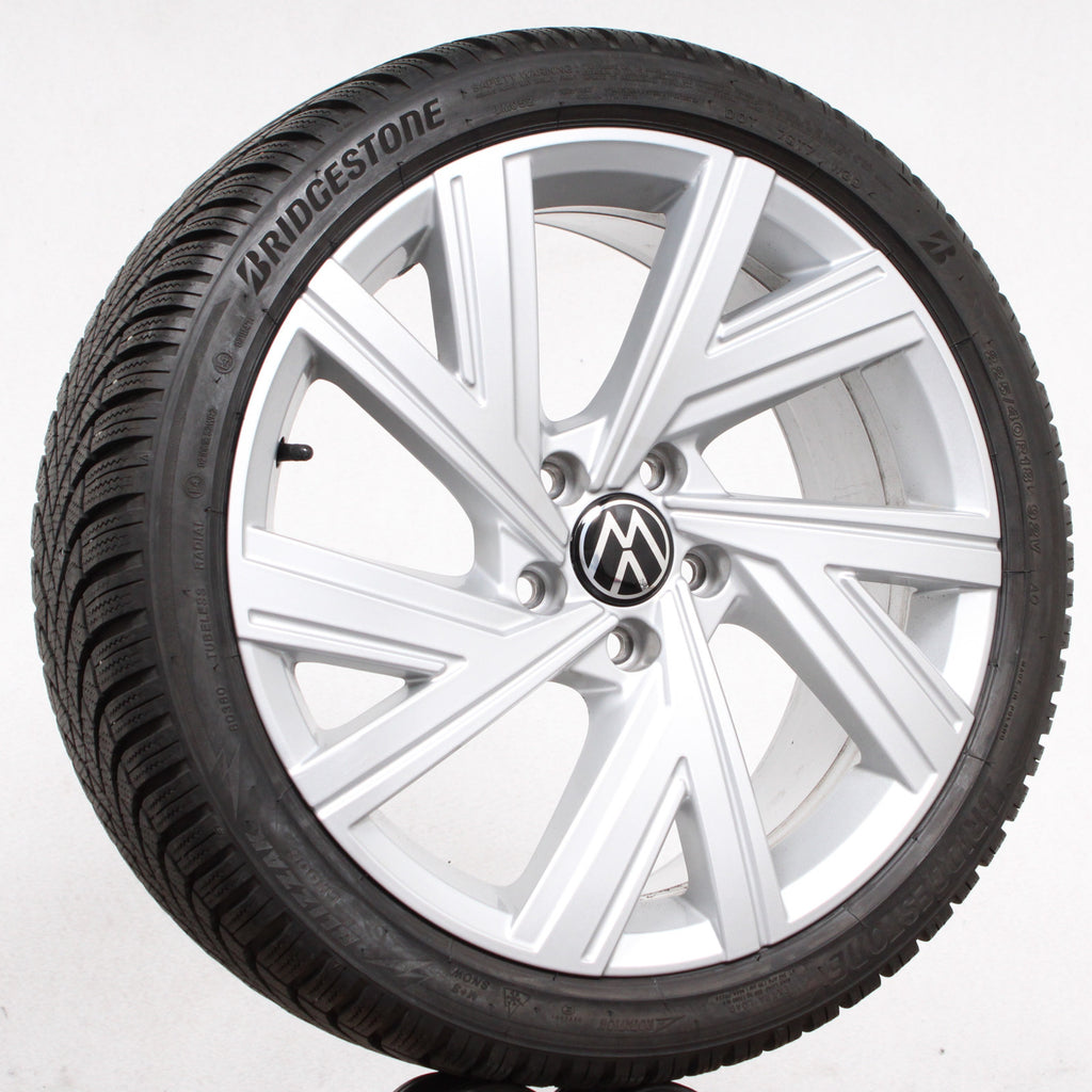 18 Zoll original VW Golf 8 VIII 5H 5H0601025AE Bergamo Alufelgen Winterreifen (3f5f2)