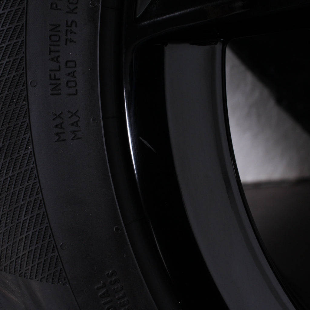 17 Zoll original Audi Q3 F3 II 83A 83A601025AL Alufelgen Winterreifen (43e95)