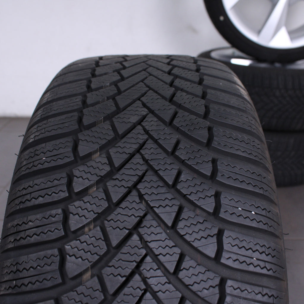18 Zoll original Audi A3 S3 8Y 8Y0601025J Alufelgen Winterreifen (d7980)