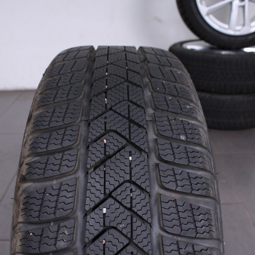 17 Zoll original Audi A3 S3 8Y 8Y0601025L Alufelgen Winterreifen (ff848)