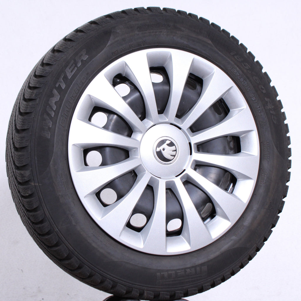 15 Zoll original VW Polo Skoda Skoda Fabia 6C0601027G Stahlfelgen Winterreifen (146f5)