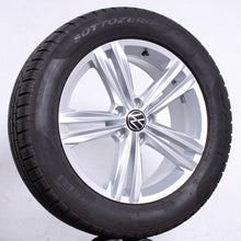 Laden Sie das Bild in den Galerie-Viewer, 18 Zoll original VW Tiguan ll Allspace 5NA601025AQ Alufelgen Winterreifen (42449)