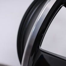 Laden Sie das Bild in den Galerie-Viewer, 19 Zoll original Audi A5 S5 B10 FU 8B3601025AR Alufelgen (60d4c)