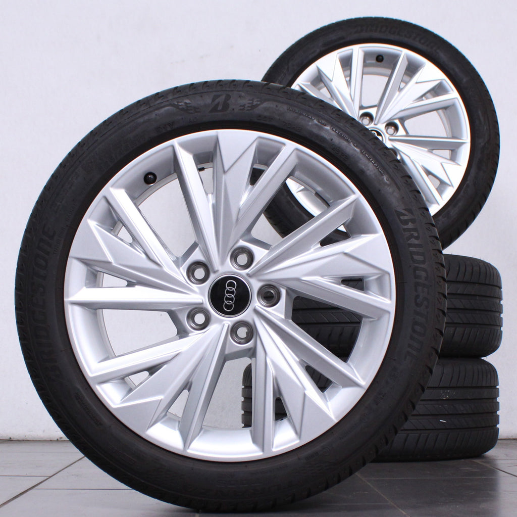 17 Zoll original Audi A3 S3 8Y 8Y0601025D Alufelgen Sommerrreifen (b31e7)