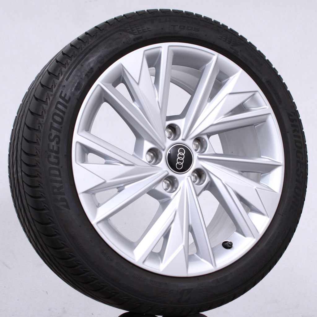 17 Zoll original Audi A3 S3 8Y 8Y0601025D Alufelgen Sommerrreifen (b31e7)