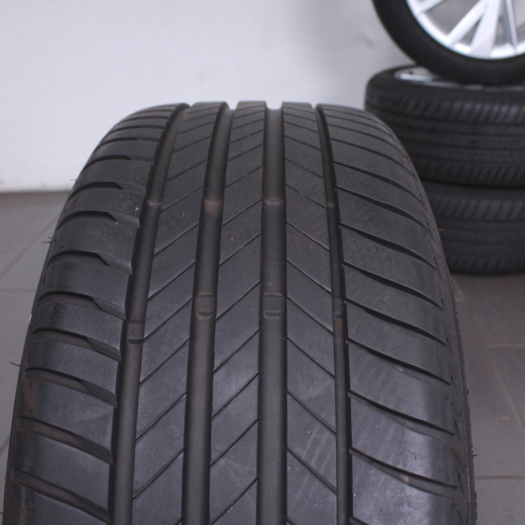 17 Zoll original Audi A3 S3 8Y 8Y0601025D Alufelgen Sommerrreifen (b31e7)