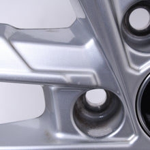 Laden Sie das Bild in den Galerie-Viewer, 17 Zoll original Audi A3 S3 8Y 8Y0601025L Alufelgen Winterreifen (3e4a2)