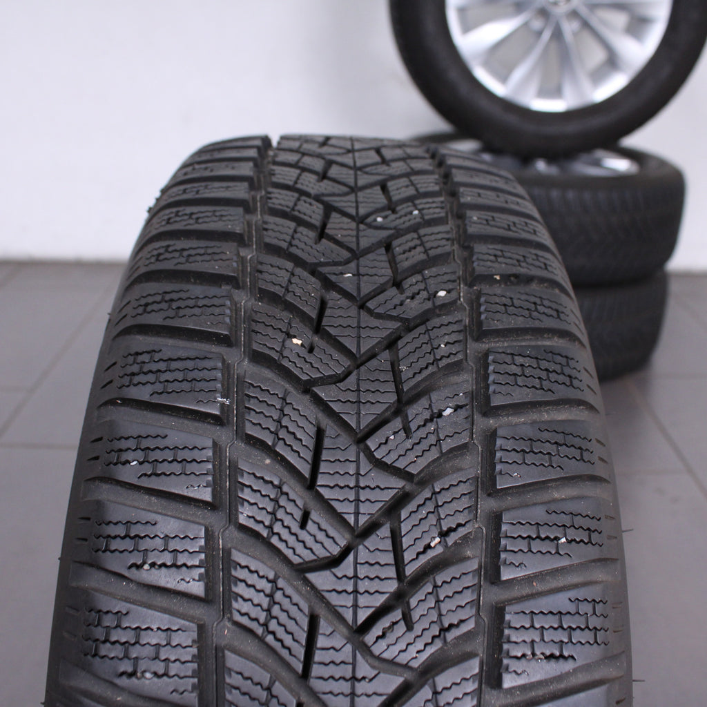 16 Zoll original Skoda Karoq NU7 57A601025A Alufelgen Winterreifen (121f3)