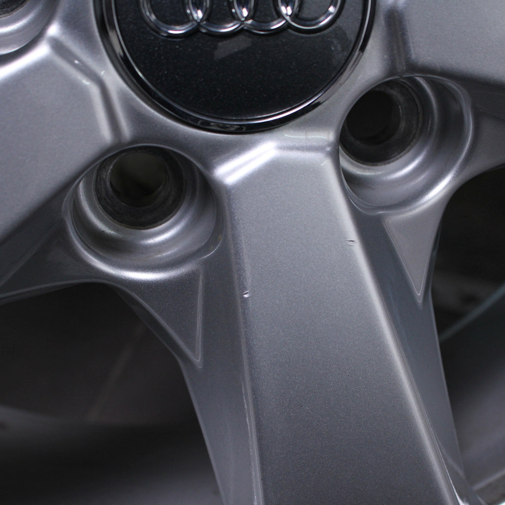 17 Zoll original Audi Q3 F3 II 83A 83A601025AL Alufelgen Winterreifen (53dca)