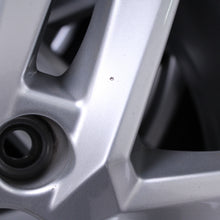 Laden Sie das Bild in den Galerie-Viewer, 17 Zoll original Audi A4 S4 8W B9 8W0601025P Alufelgen Winterreifen (b24d4)