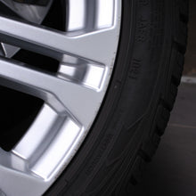 Laden Sie das Bild in den Galerie-Viewer, 18 Zoll original Audi A5 S5 F5 8W 8W0601025EE Alufelgen Winterreifen (128cd)