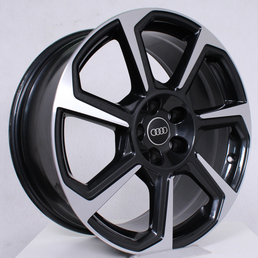 19 Zoll original Audi Q3 F3 83A 83A601025D Alufelgen (95ffe)