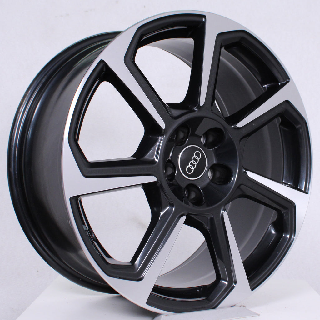 19 Zoll original Audi Q3 F3 83A 83A601025D Alufelgen (95ffe)