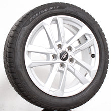 Laden Sie das Bild in den Galerie-Viewer, 17 Zoll original Audi A3 S3 8Y 8Y0601025L Alufelgen Winterreifen (513ac)