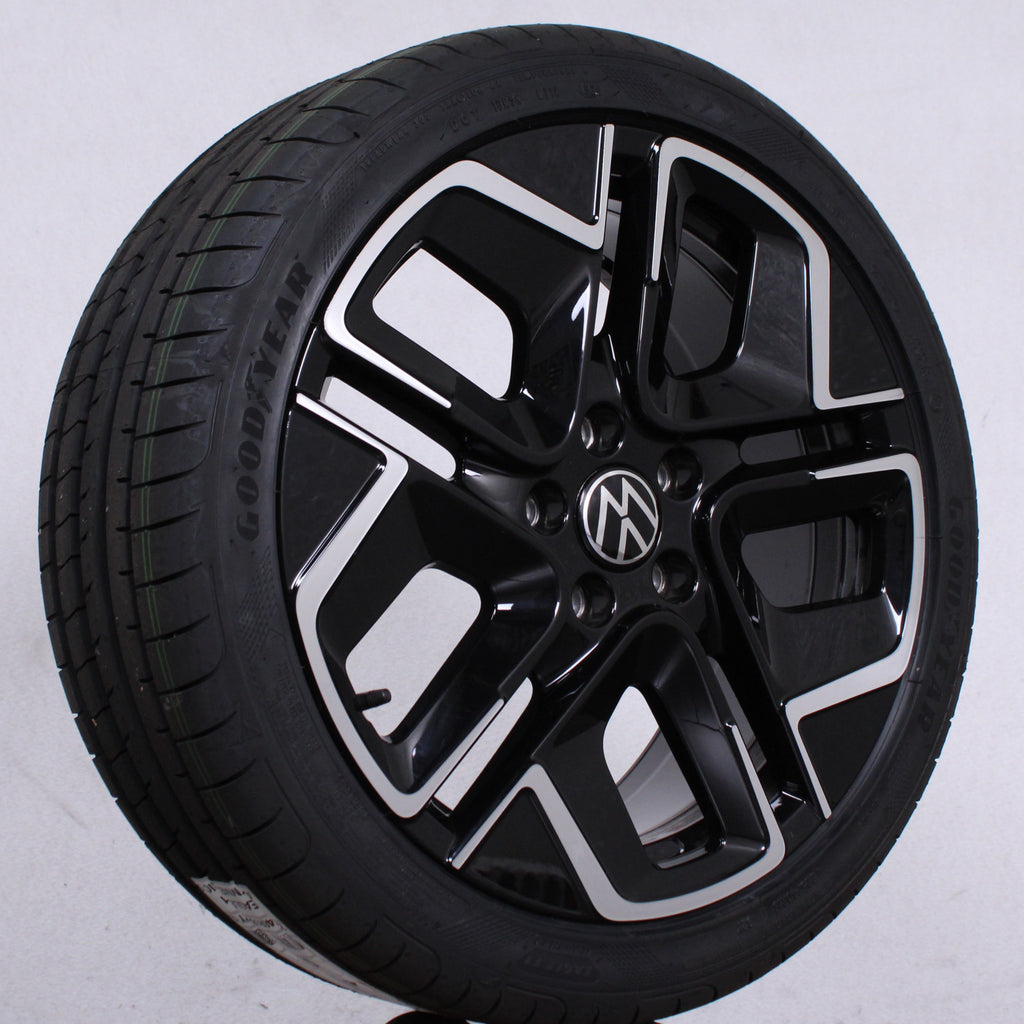 18 Zoll original VW Golf 8 VIII 5H0601025AS York Alufelgen Sommerreifen (58546)