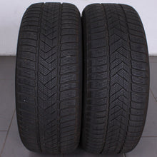 Laden Sie das Bild in den Galerie-Viewer, 2 Stück Pirelli Winter Sottozero 3 225 60 R17 99H M+S AO Winterreifen (092bc)