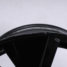Laden Sie das Bild in den Galerie-Viewer, 19 Zoll original VW Passat B9 Leeds 3J0601025R Alufelge (54974)