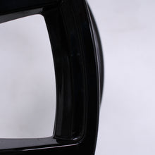 Laden Sie das Bild in den Galerie-Viewer, 19 Zoll original VW Passat B9 Leeds 3J0601025R Alufelge (7a5c5)