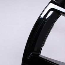 Laden Sie das Bild in den Galerie-Viewer, 19 Zoll original VW Passat B9 Leeds 3J0601025R Alufelge (7a5c5)