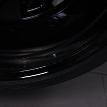 Laden Sie das Bild in den Galerie-Viewer, 18 Zoll original VW Golf 8 VIII 5H 5H0601025AR Leeds Alufelgen Sommerreifen (b231f)