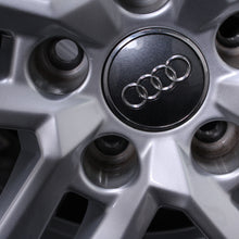 Laden Sie das Bild in den Galerie-Viewer, 17 Zoll original Audi A4 S4 8W B9 8W0601025P Alufelgen Winterreifen (3d765)