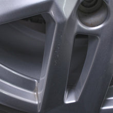 Laden Sie das Bild in den Galerie-Viewer, 17 Zoll original Audi A4 S4 8W B9 8W0601025P Alufelgen Winterreifen (3d765)