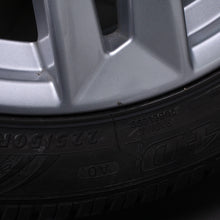 Laden Sie das Bild in den Galerie-Viewer, 17 Zoll original Audi A4 S4 8W B9 8W0601025P Alufelgen Winterreifen (3d765)