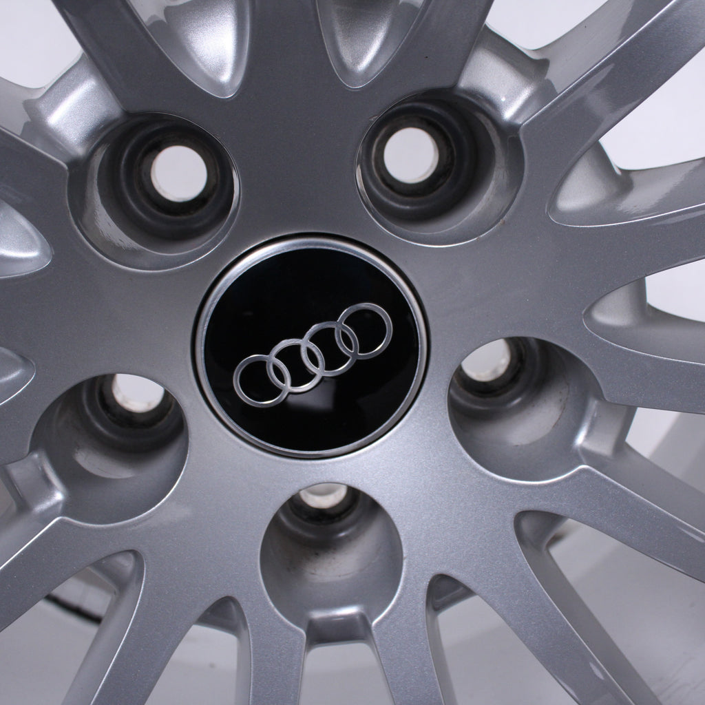 17 Zoll original Audi A5 F5 8W0601025AE Alufelgen Winterreifen (1cee5)