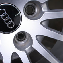 Laden Sie das Bild in den Galerie-Viewer, 17 Zoll original Audi A5 F5 8W0601025AE Alufelgen Winterreifen (1cee5)