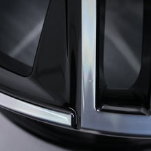 Laden Sie das Bild in den Galerie-Viewer, 18 Zoll original Seat Ibiza Mk5 6F KJ1 6F0601025E Alufelgen (86420)