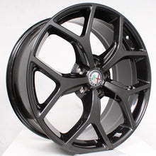 Laden Sie das Bild in den Galerie-Viewer, 19 Zoll original Alfa Romeo Giulia 952 156131449 Alufelgen (21df5)