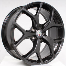 Laden Sie das Bild in den Galerie-Viewer, 19 Zoll original Alfa Romeo Giulia 952 156131449 Alufelgen (21df5)