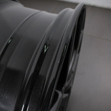 Laden Sie das Bild in den Galerie-Viewer, 19 Zoll original Alfa Romeo Giulia 952 156131449 Alufelgen (21df5)