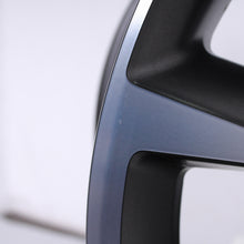 Laden Sie das Bild in den Galerie-Viewer, 18 Zoll original Seat Cupra Leon 5FA 5FA601025E Alufelgen (42730)