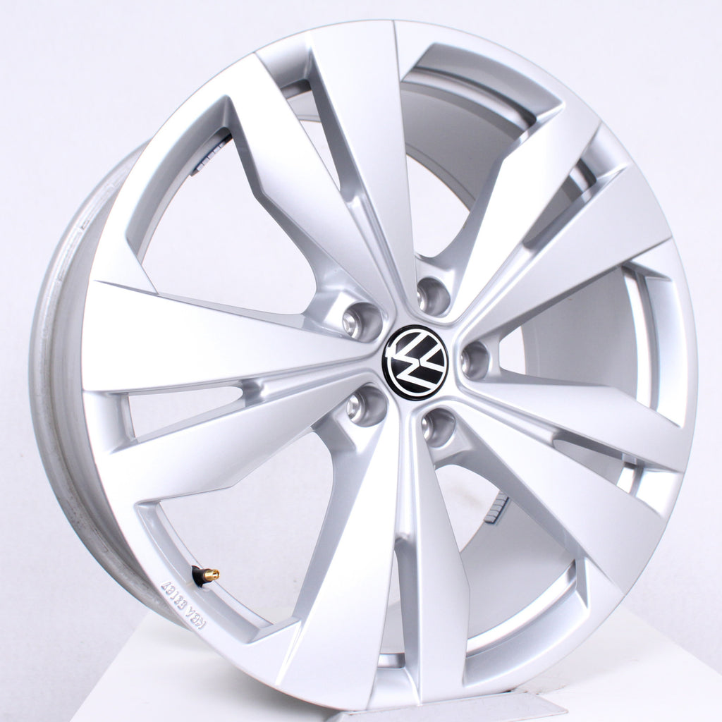 18 Zoll original VW ID.3 10A071498 Loen Alufelgen (7992e)