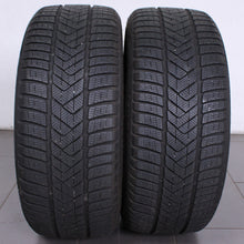 Laden Sie das Bild in den Galerie-Viewer, 2 Stück Pirelli Winter Sottozero 3 255 40 R20 101W XL M+S AO Winterreifen (89b65)