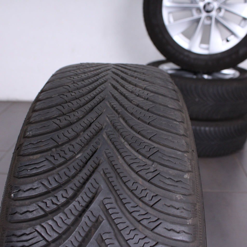 17 Zoll original Audi A4 S4 8W B9 8W0601025P Alufelgen Winterreifen (cf322)