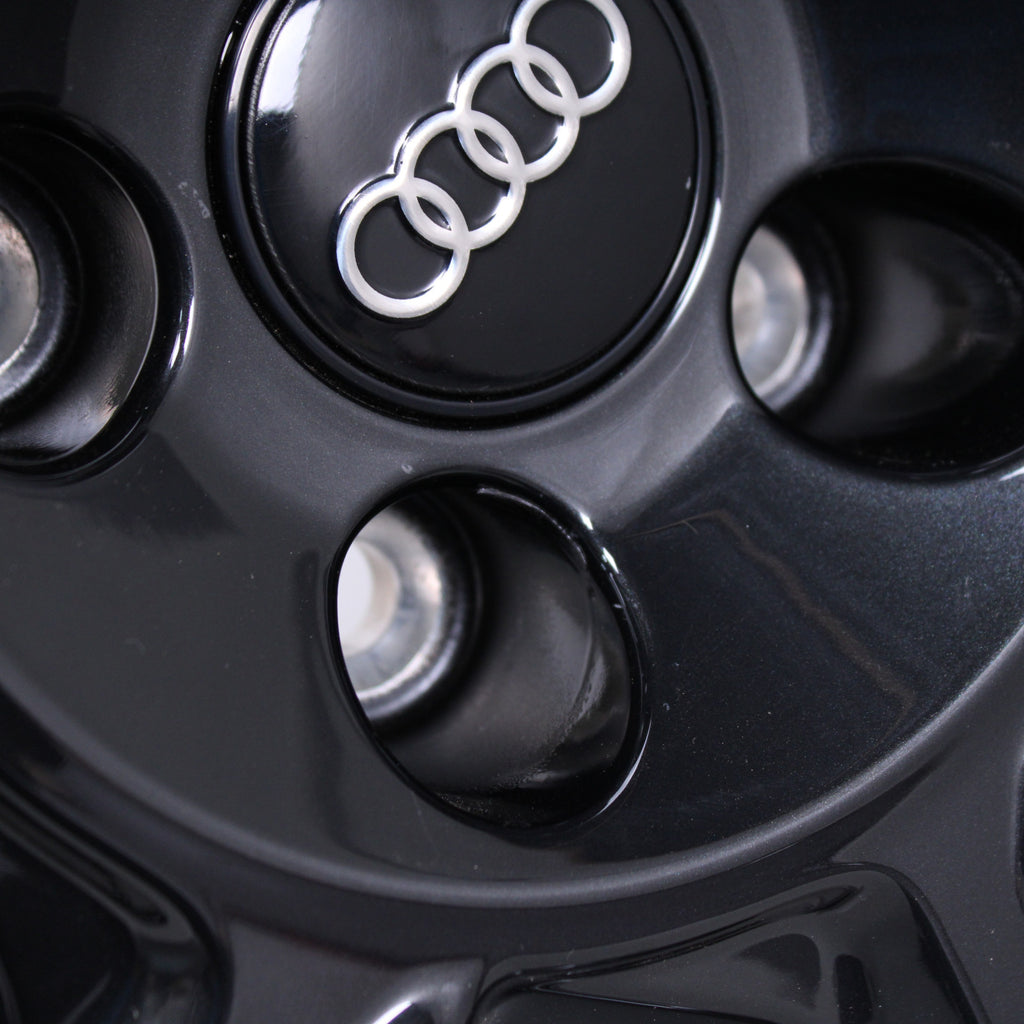 19 Zoll original Audi Q3 F3 83A 83A601025D Alufelge 1 Stück (5b9ab)