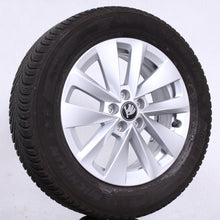 Laden Sie das Bild in den Galerie-Viewer, 16 Zoll original Skoda Kamiq I NW4 657601025AJ Alufelgen Winterreifen (eac4e)