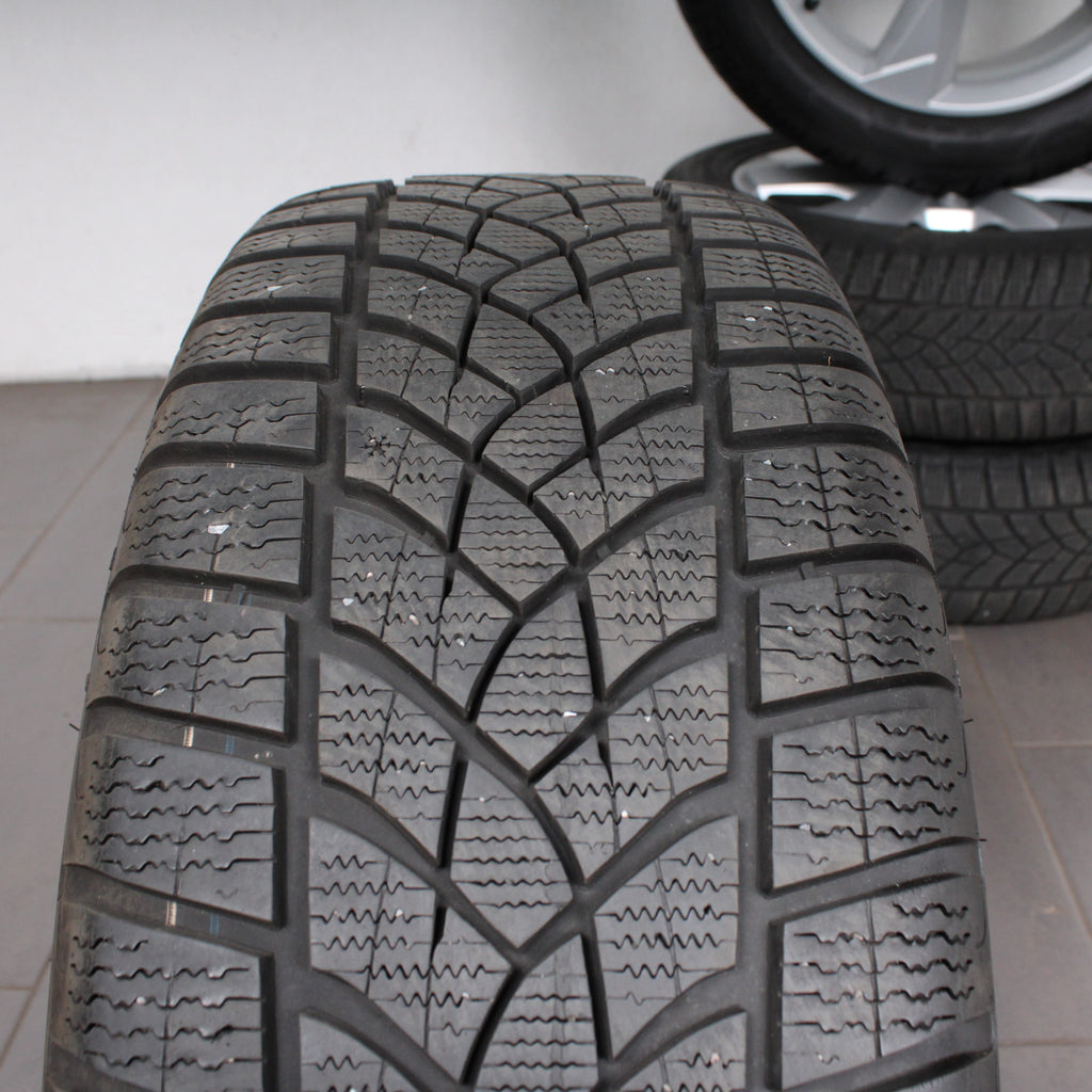 19 Zoll original Audi Q3 F3 83A 83A601025N Alufelgen Winterreifen (79265)