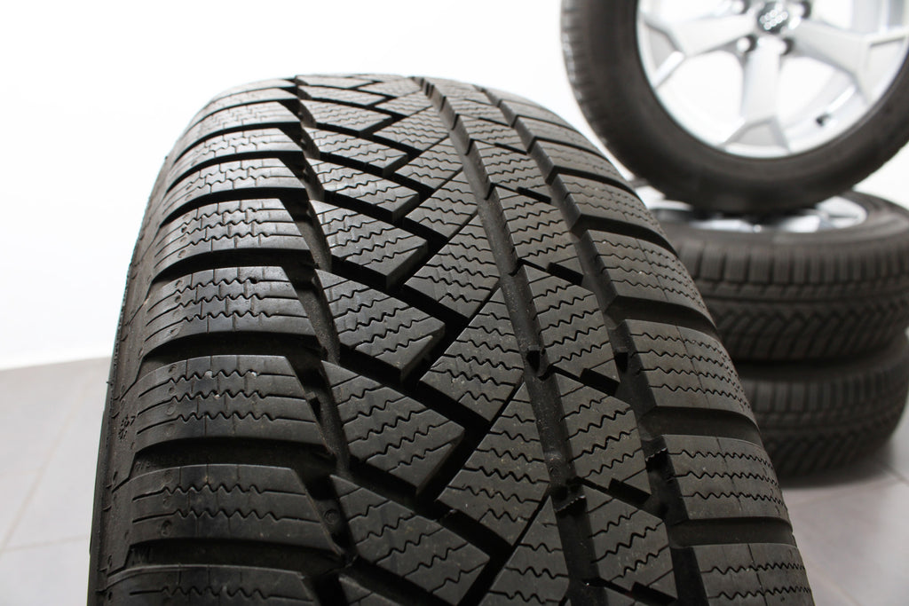 17 Zoll original Audi Q3 F3 II 83A 83A601025AL Alufelgen Winterreifen (b77db)