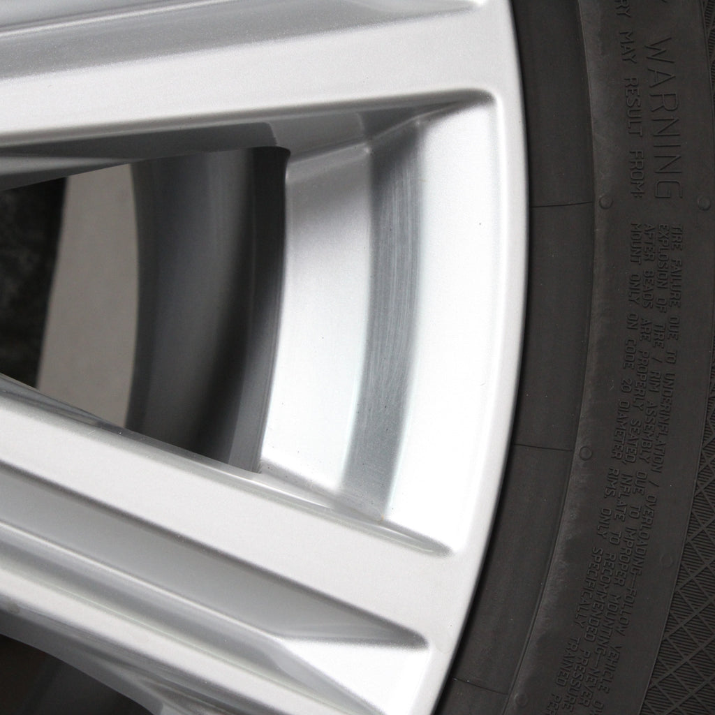 20 Zoll original Audi Q8 SQ8 4M8 4M8601025T Alufelgen Winterreifen (275ff)
