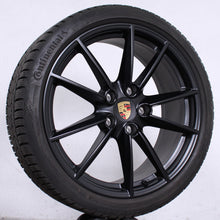 Laden Sie das Bild in den Galerie-Viewer, 20 21 Zoll Original Porsche 911 992 Carrera GTS Felgen Winterreifen (7ff3a)