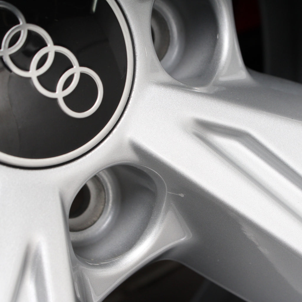 19 Zoll original Audi Q4 e-tron 89A601025B Alufelgen Winterreifen (b06ba)