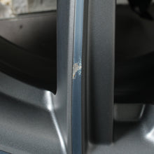 Laden Sie das Bild in den Galerie-Viewer, 20 Zoll original Audi E-tron 4KE Q8 E-tron 4KE601025 Alufelgen Winterreifen (54b63)